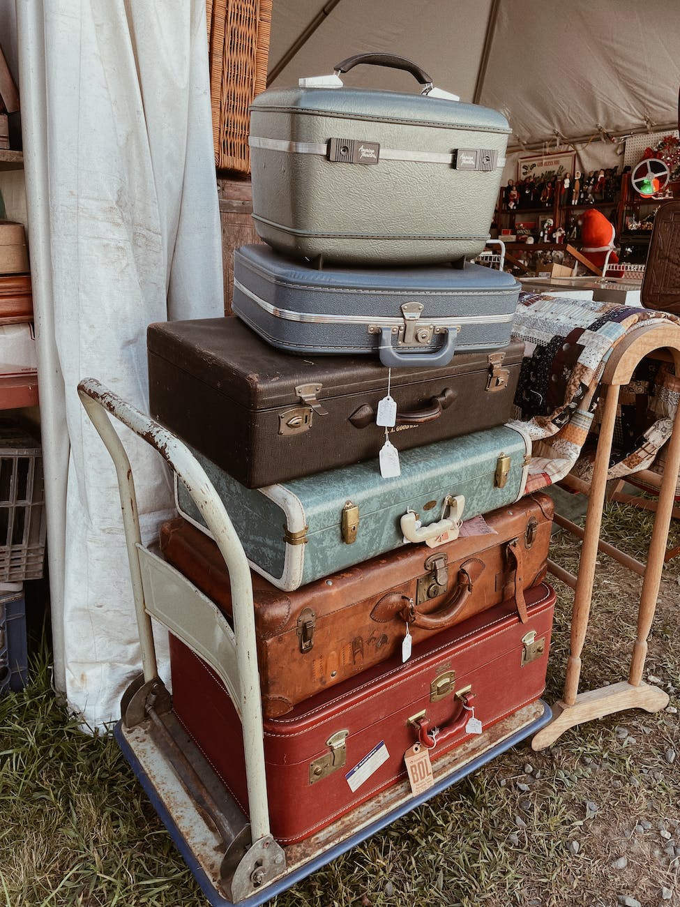 Dear Love, I’ve Unpacked by Baggage